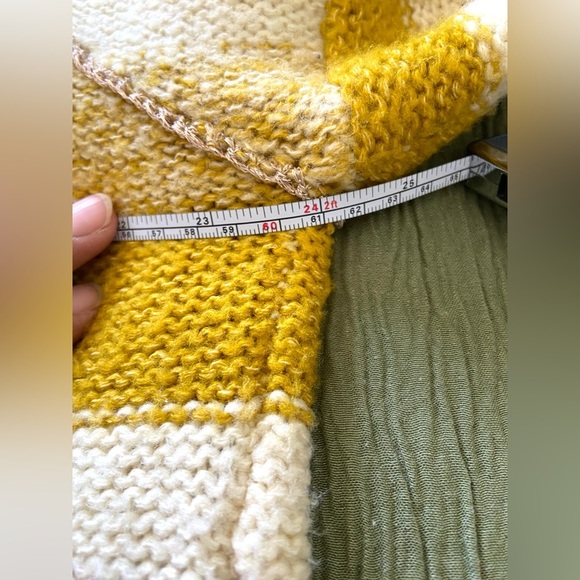 Black tape striped multicolored sweater with metallic details on edges - Picture 6 of 10